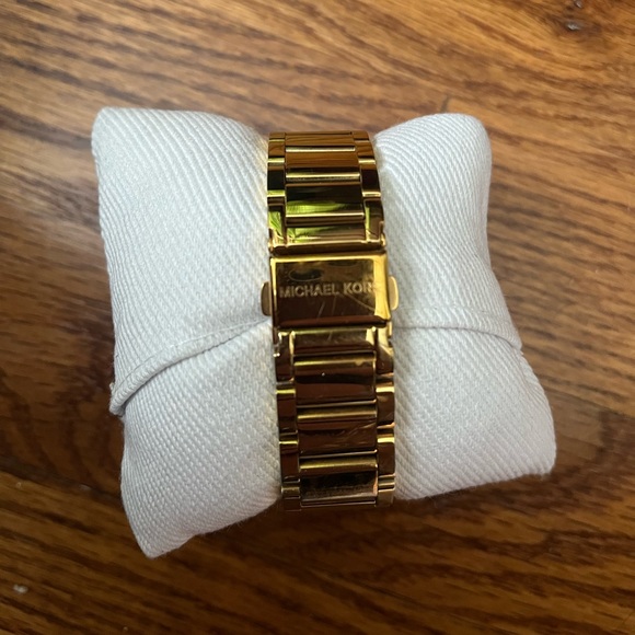 Michael Kors Gold Watch - Picture 2 of 2